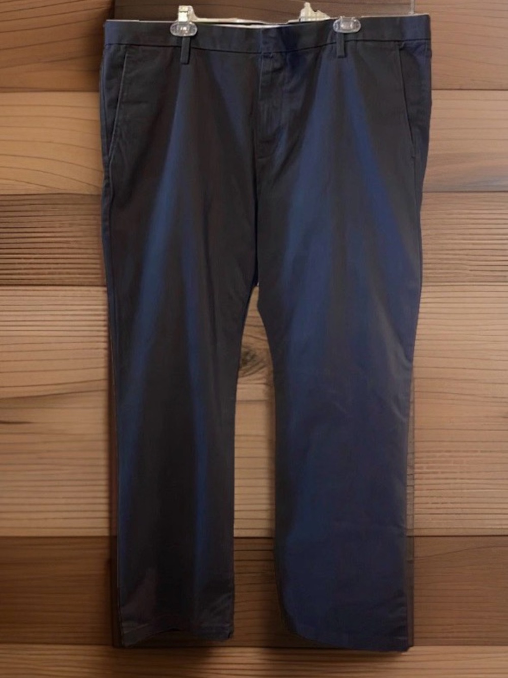 Old Navy Classic Straight Leg Men's Pants 40x32 - NEW